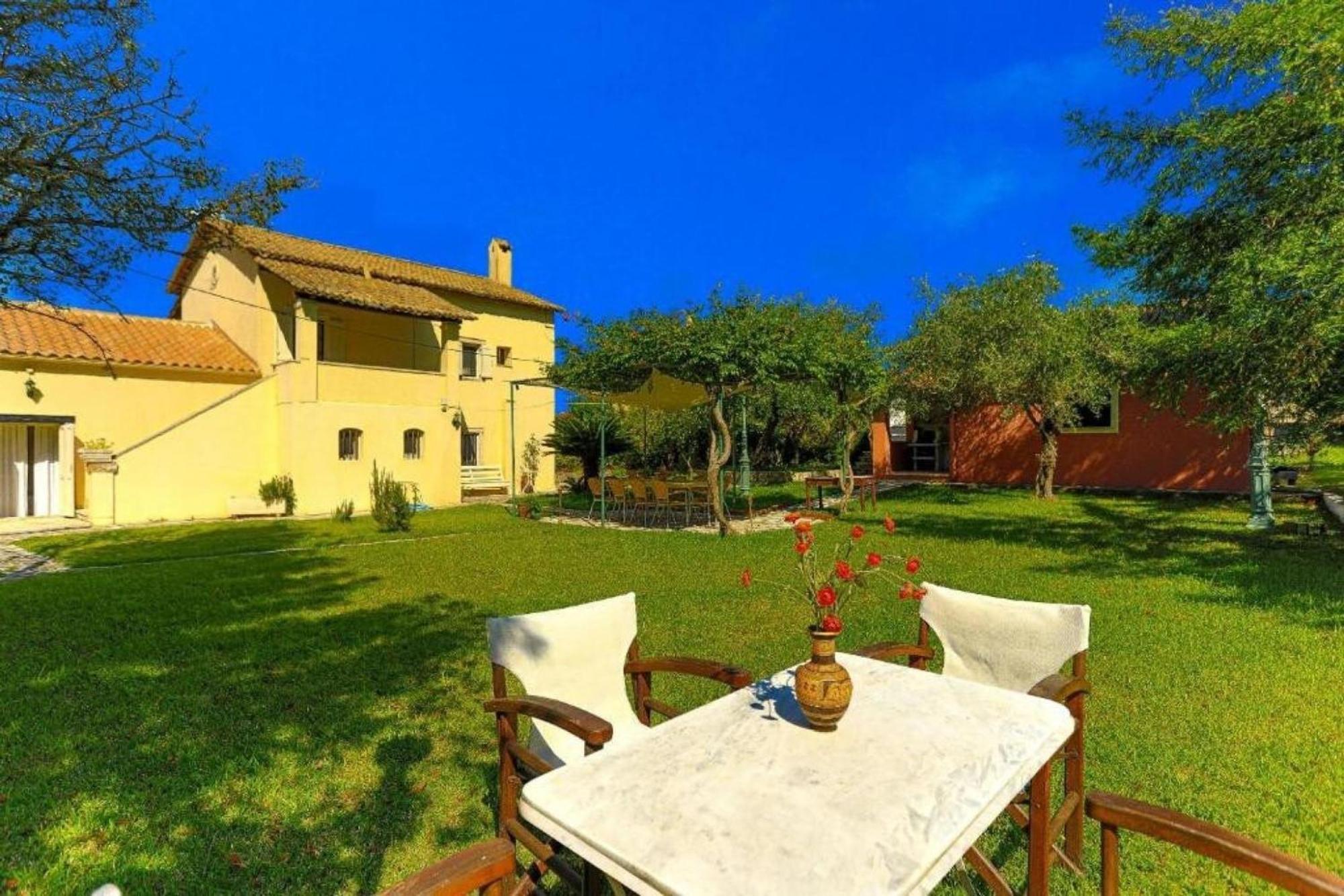 Secret Garden House - Private Garden With Pool Villa Acharavi  Exterior photo